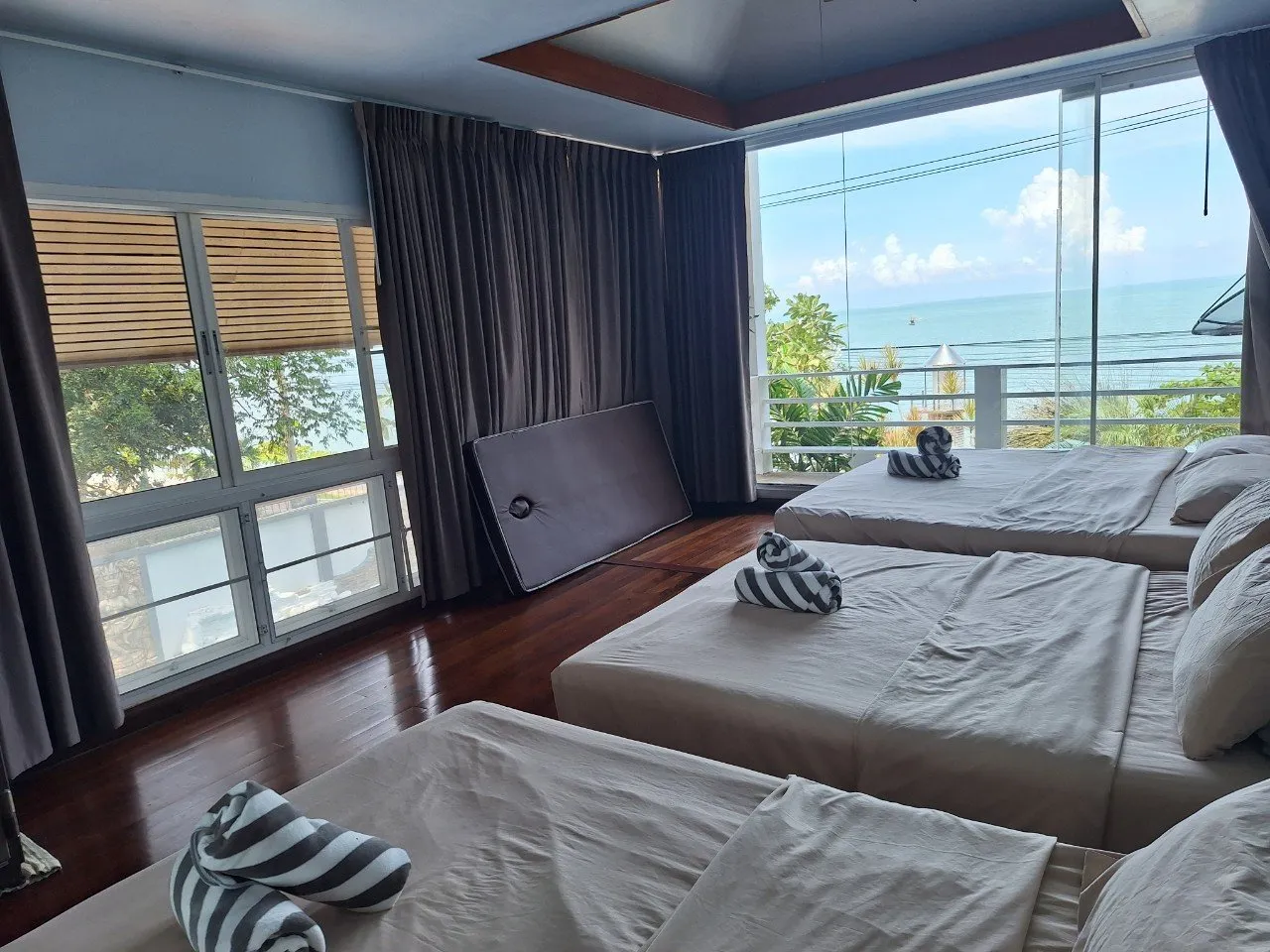 ห้องที่ 1 (ชั้นที่1 )